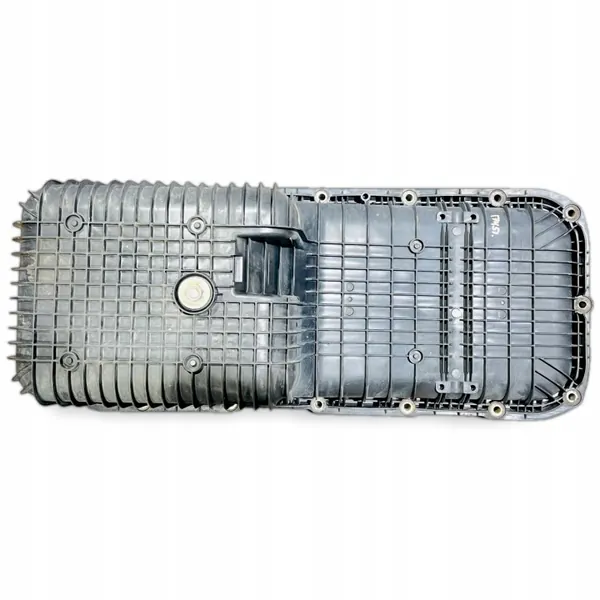 Carter d'huile Iveco d'occasion - OEM 5801963658 image 4