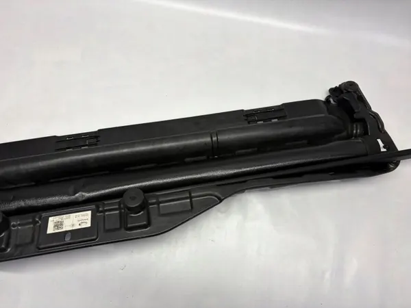 Couvercle de toit ouvrant Land Rover Evoque OEM K8D2519A02AC image 7
