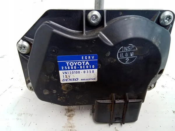 EGR-venttiili Toyota Hilux 2017 OEM 258000E010 image 5