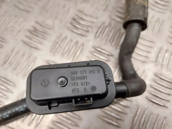 Válvula de vacío Audi Q3 OEM 5Q0133366L - Usado image 3