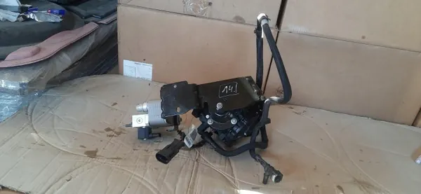 Bevestiging Vacüumpomp Slang OEM 9835028580 voor Peugeot 208 II image 2