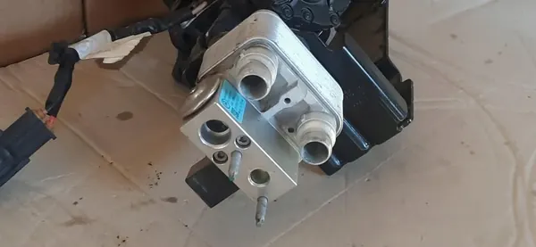 Bevestiging Vacüumpomp Slang OEM 9835028580 voor Peugeot 208 II image 9
