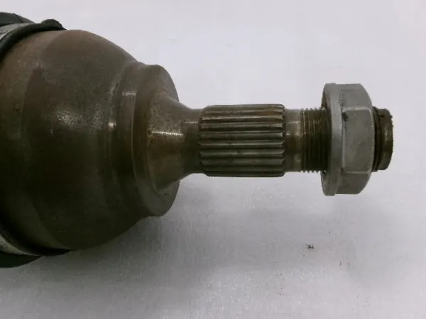 PEUGEOT 2008 1.5 BLUEHDI Joint CV Gauche image 4