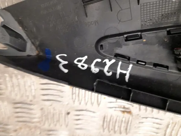 OEM 11A867234E Cubierta Pilar A Derecho Volkswagen ID.4 image 3