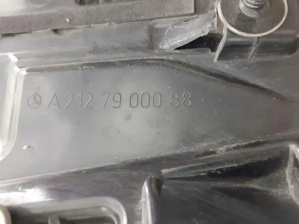 Bagageluckspoiler original A2128200156 Mercedes-Benz image 8