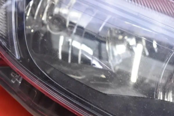 Oikea ajovalaisin Opel Astra 4 IV J Lift 11-20 OEM 13371596 image 6