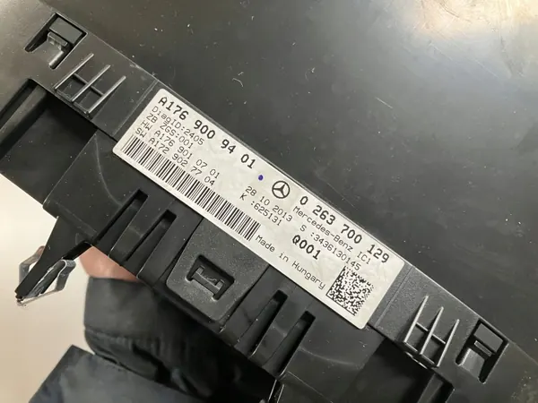Compteur de bord OEM A1769009401 pour Mercedes Classe A image 4