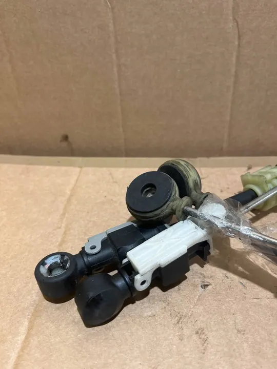 Opel Zafira B Lien de Changement de Vitesses OE 55351949EY image 3