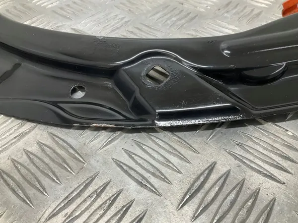 Radiatorfäste Skoda Rapid 2013 5JA805931A image 4