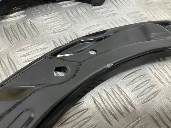 Radiatorfäste Skoda Rapid 2013 5JA805931A image 7