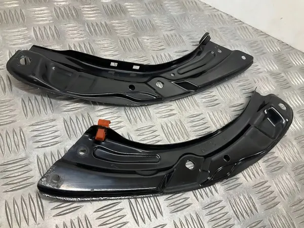 Radiatorfäste Skoda Rapid 2013 5JA805931A image 9