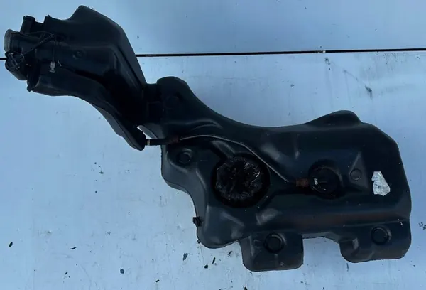Réservoir carburant 3B0201085 pour VW Passat B5 FL 1.9TDI image 2