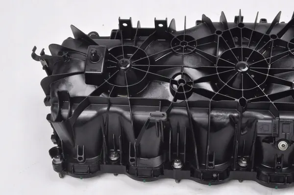 BMW 8 G16 G20 G21 G22 G30 3.0 Coletor de admissão 8647977 image 3