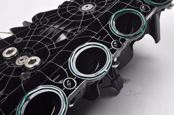 BMW 8 G16 G20 G21 G22 G30 3.0 Coletor de admissão 8647977 image 9