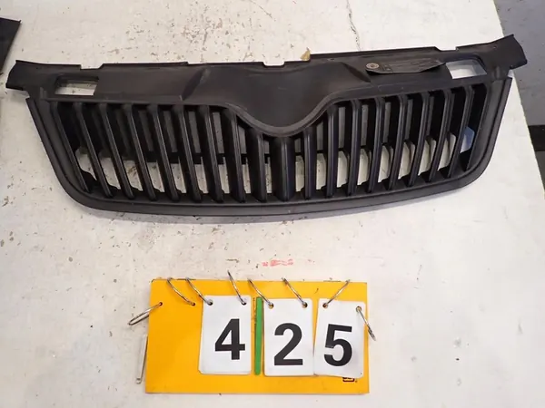 SKODA FABIA II LIFT Grille 2010-2014 5J0853668B image 2