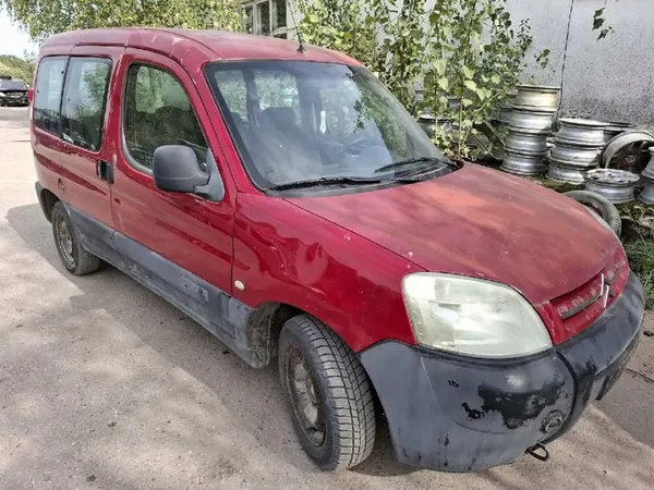 Citroen Berlingo Alternator 2005 1.9L OEM 9638275880 image 4