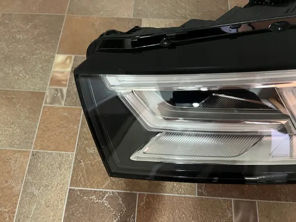 Faros delanteros izquierdo Audi Q5 II Full LED Matrix OEM 80A image 2