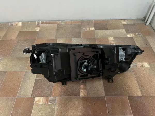 Faros delanteros izquierdo Audi Q5 II Full LED Matrix OEM 80A image 7