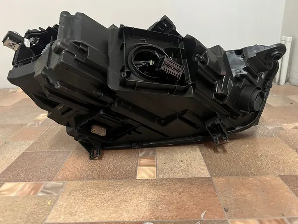 Faros delanteros izquierdo Audi Q5 II Full LED Matrix OEM 80A image 8