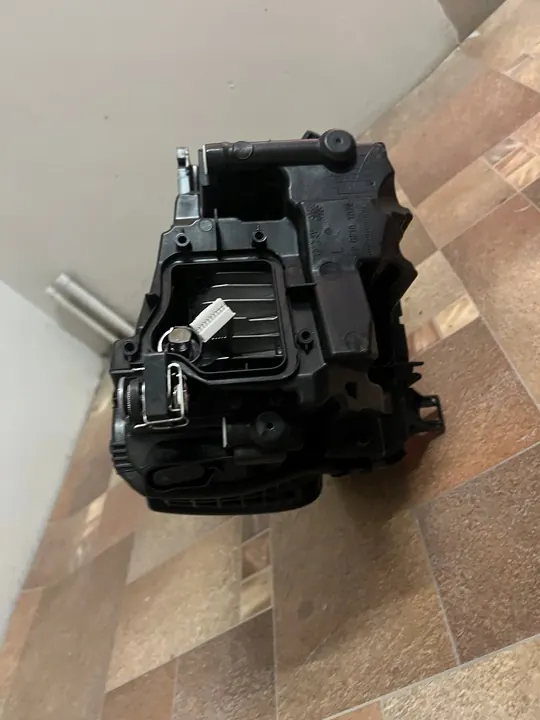 Faros delanteros izquierdo Audi Q5 II Full LED Matrix OEM 80A image 9