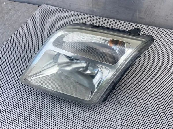 Vasen etuvalaisin FORD TRANSIT CONNECT 2002-2013 image 2