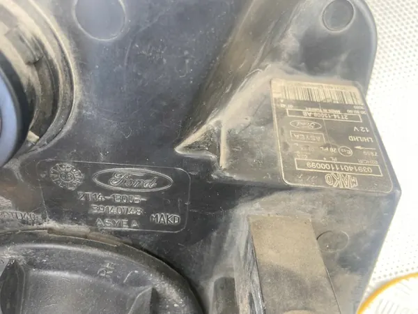 Vasen etuvalaisin FORD TRANSIT CONNECT 2002-2013 image 5