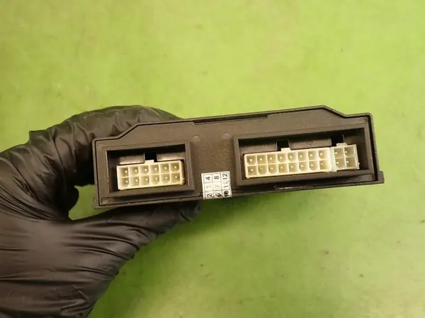 LPG ECU 67R014313 110R-004329 voor Peugeot 407 SW image 4