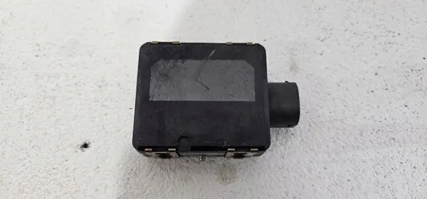 OEM 3Q0907550B etututkasensori VW/Audi:lle image 6