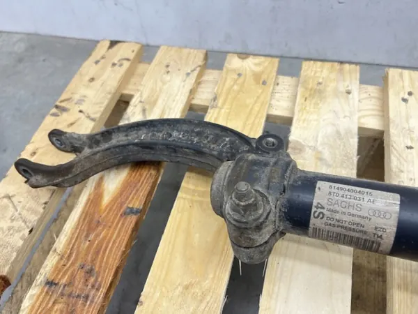 Audi A5 8T Fram Vänster Stötdämpare OEM 8T0413A031AE image 5