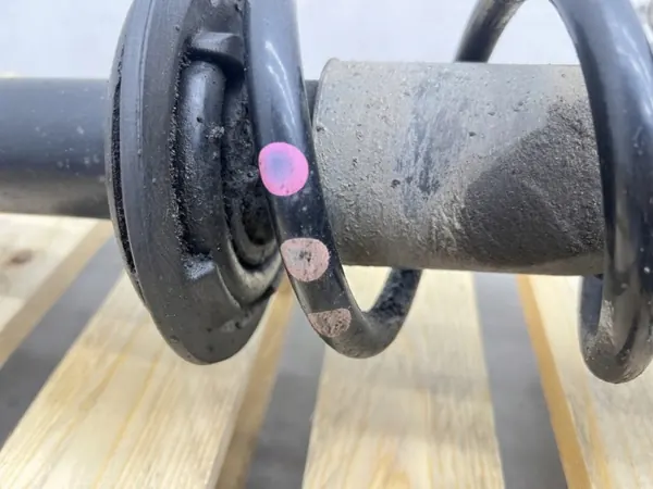 Audi A5 8T Fram Vänster Stötdämpare OEM 8T0413A031AE image 6