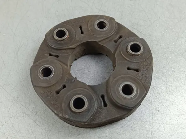 Accouplement d'arbre Kia Stinger OEM 2W49398300 image 2