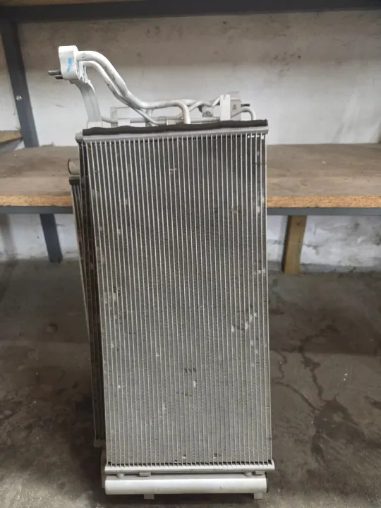 Gebruikte AC-condensor OEM GUTEX voor Hyundai i30 III 1.0 T-GDI image 2