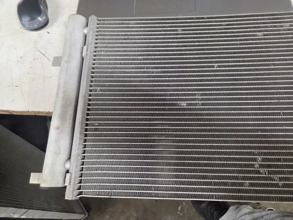 Gebruikte AC-condensor OEM GUTEX voor Hyundai i30 III 1.0 T-GDI image 4