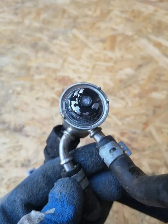 Mercedes AdBlue-injector OEM 208995377R - Gebruikt image 5