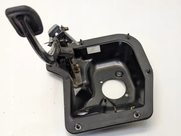 Renault Trafic II koppelingspedaal basis OEM 465108243R image 3