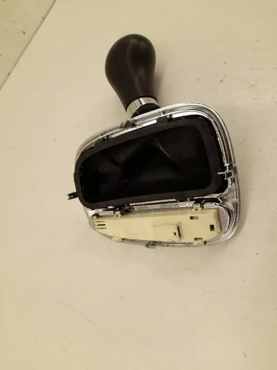 Pomo de mudanças Mercedes OEM A2032673311 Classe C W203 image 4