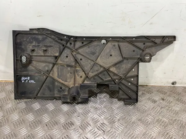Peugeot 5008 Unterbodenschutz OEM FBZ19974 image 2