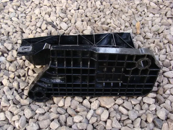 Smart Murtovyöhyke Kiinnike OEM A4538850537 Vasen image 3