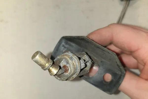 Vasen peili VW GOLF II 1984 image 5