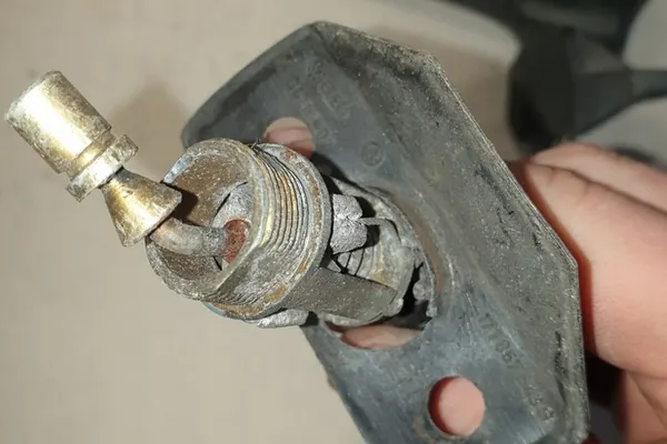 Vasen peili VW GOLF II 1984 image 7