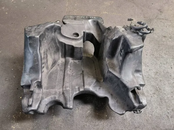 Kraftstofftank BMW K 1200LT zbiornik k1200 Gebraucht image 2