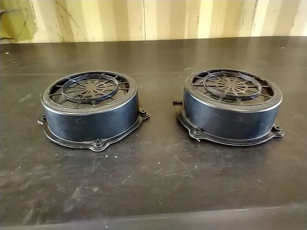 Alto-falante dianteiro direito esquerdo AUDI Q7 4L 4L0035415E image 2