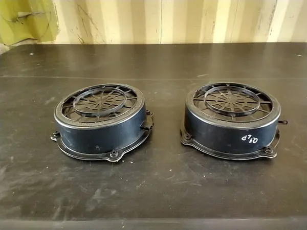 Alto-falante dianteiro direito esquerdo AUDI Q7 4L 4L0035415E image 3