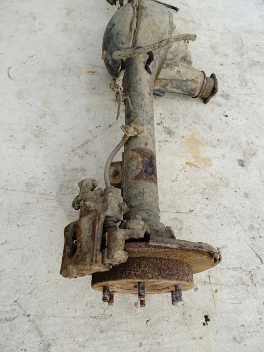 Achterdifferentieel OEM LORK-372-122122 Isuzu Trooper image 6