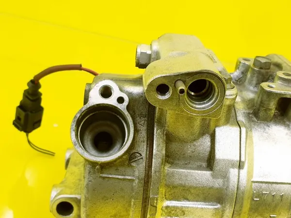 Compressore aria condizionata Audi A6 C5 Allroad 4.2 image 4