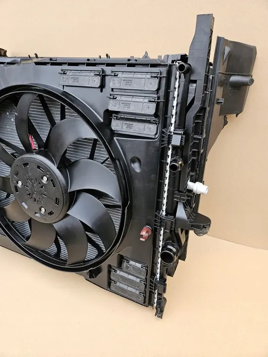 Complete radiatoren Mercedes Sprinter W907 W910 2.0 CDI OEM image 5