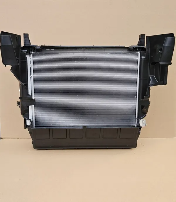 Complete radiatoren Mercedes Sprinter W907 W910 2.0 CDI OEM image 8