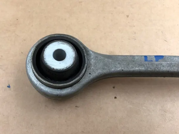 Braccio di Controllo Superiore Sinistro Anteriore 8W0407509D Audi A4 A5 RS5 S4 S5 image 4