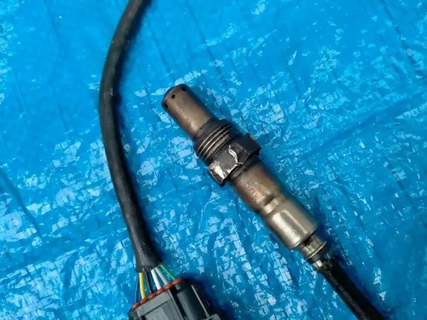 Sensor NOx Land Rover Evoque OEM HJ32-5J299-CB image 3