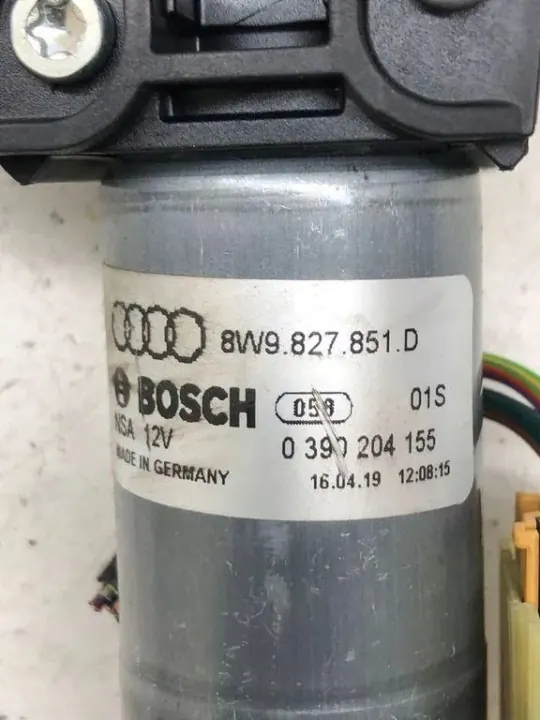 Audi Heckklappenmotor OEM 1397221109 - Gebraucht image 5